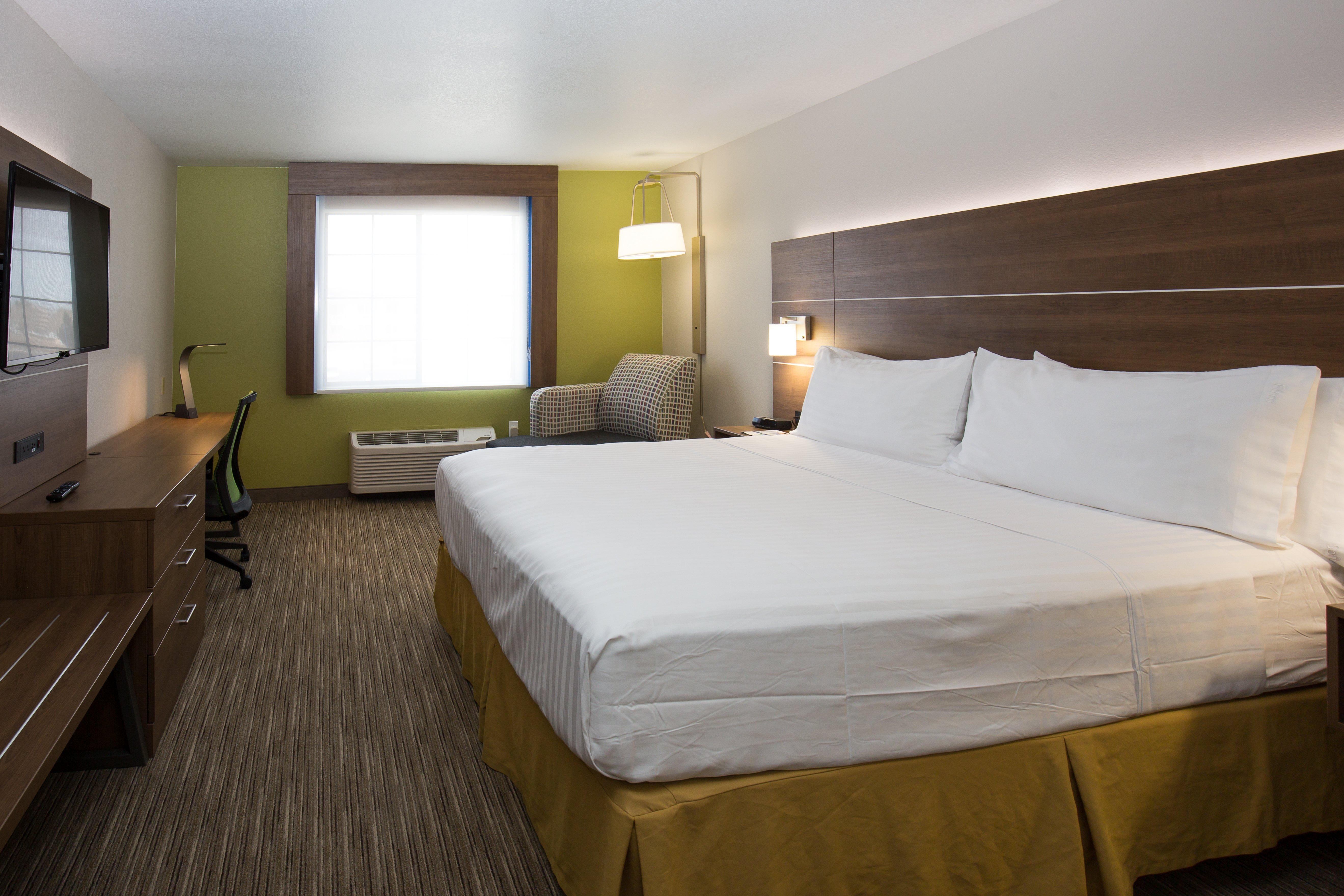Holiday Inn Express Hotel & Suites Hesperia, An Ihg Hotel Exterior photo