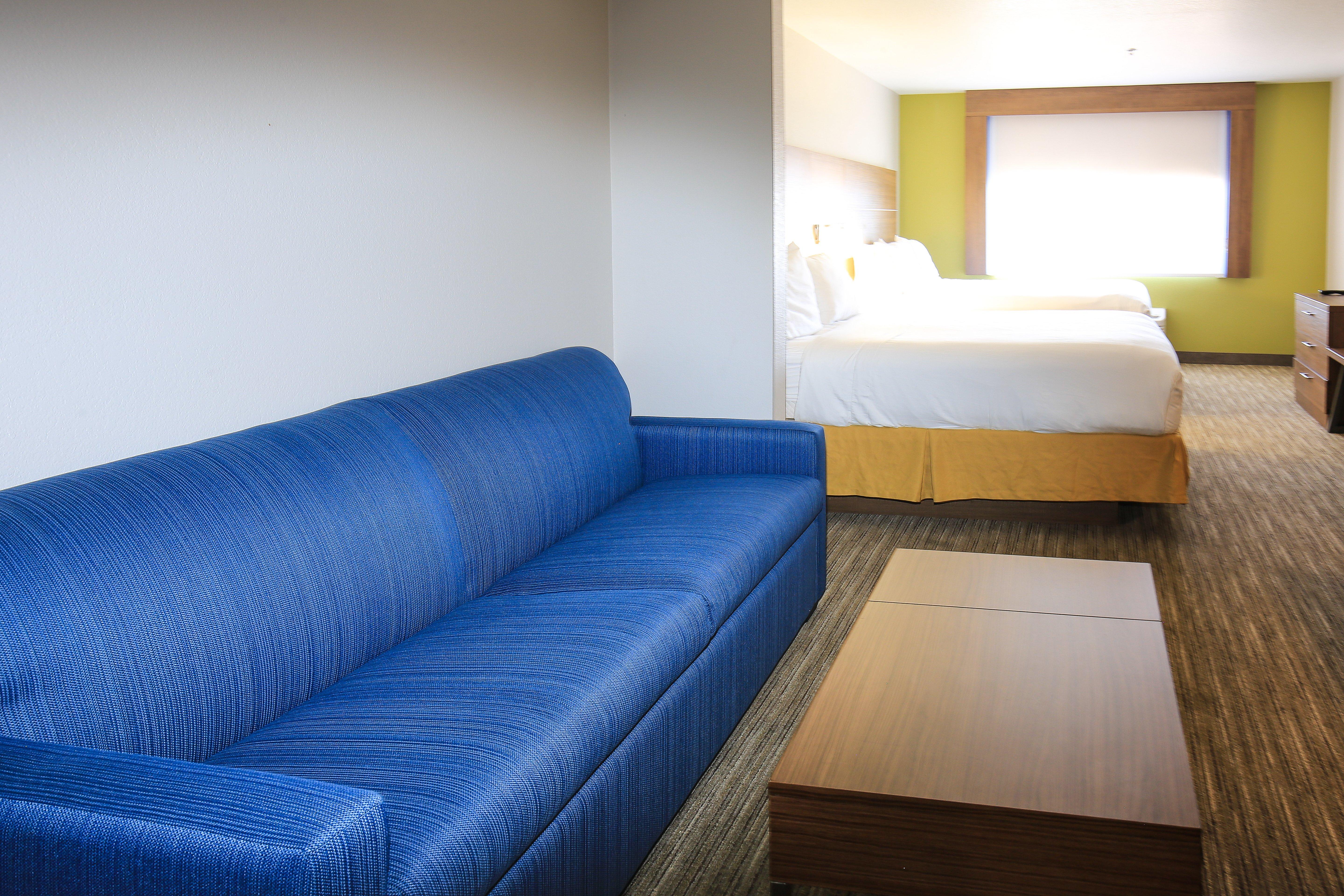 Holiday Inn Express Hotel & Suites Hesperia, An Ihg Hotel Exterior photo
