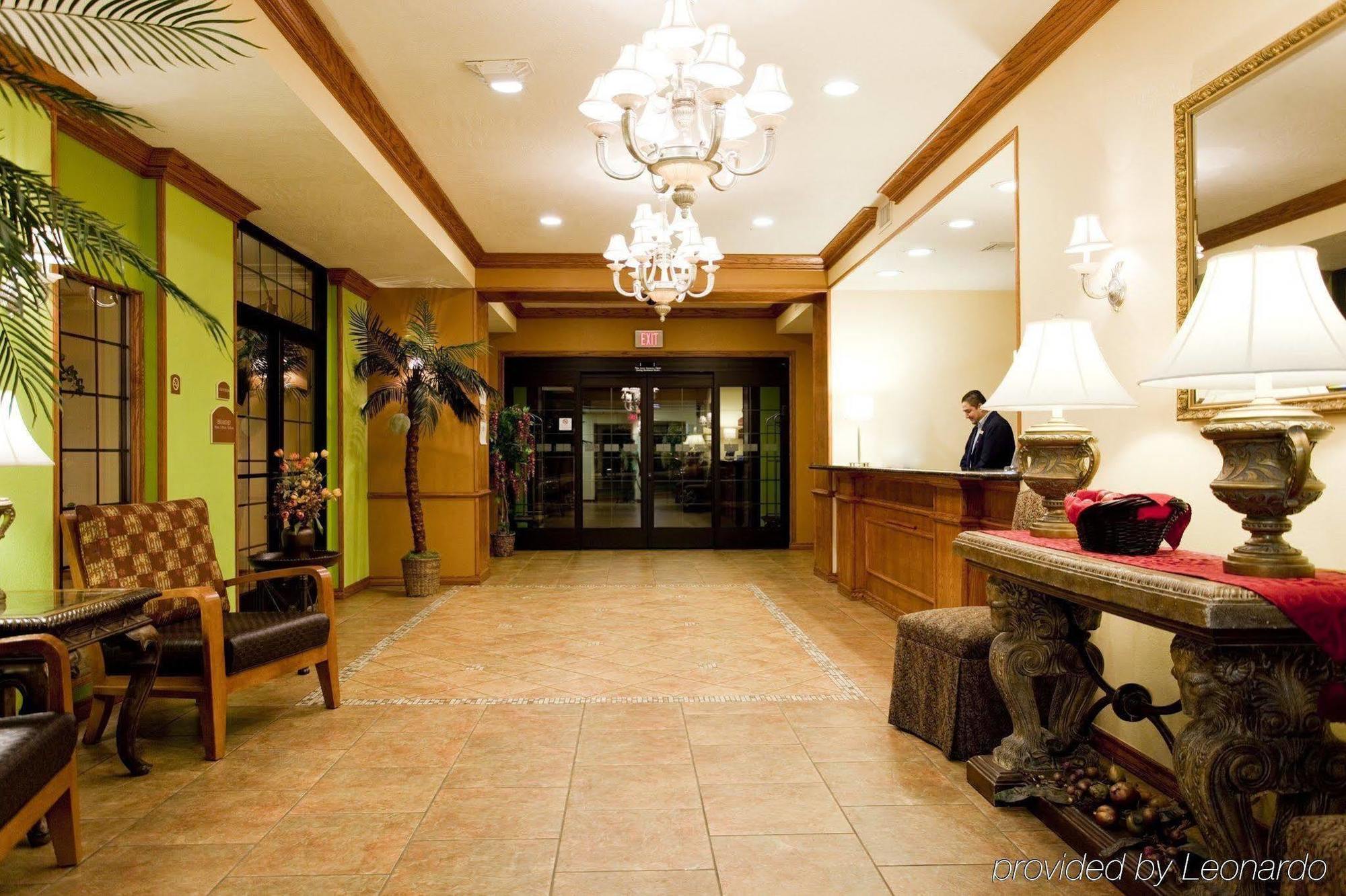 Holiday Inn Express Hotel & Suites Hesperia, An Ihg Hotel Interior photo