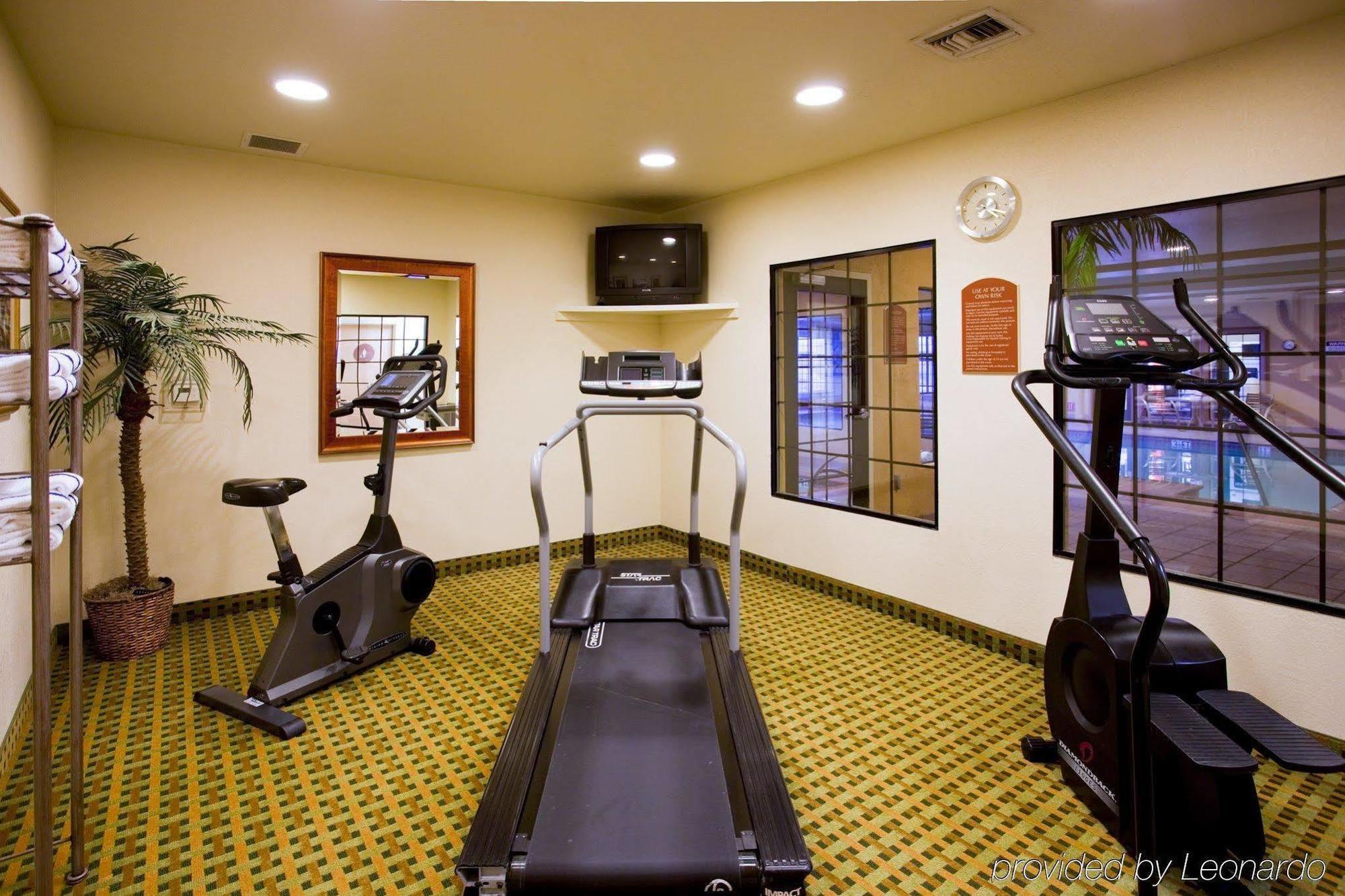 Holiday Inn Express Hotel & Suites Hesperia, An Ihg Hotel Facilities photo